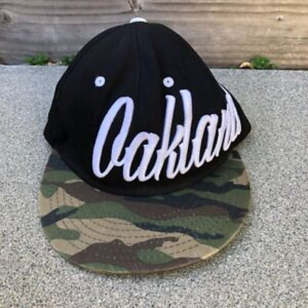 KBETHOS OAKLAND CALIFORNIA Snapback Hat Men's Black Embroidered Cap Adjustable‍
